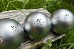 gravír na pétanque koule
