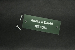 cedulka z eloxovaného duralu